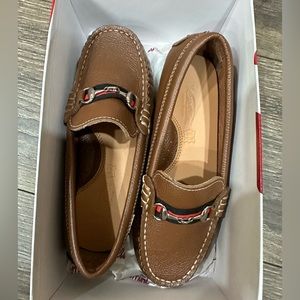 NWB Venettini loafers size 29(11.5)